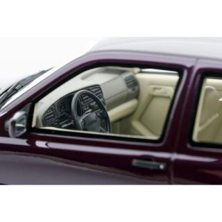 VOLKSWAGEN VW GOLF III VR 6 SYNCRO PURPLE 1995 OttOmobile 1:18 Resinemodell (Türen, Motorhaube... nicht zu öffnen!)